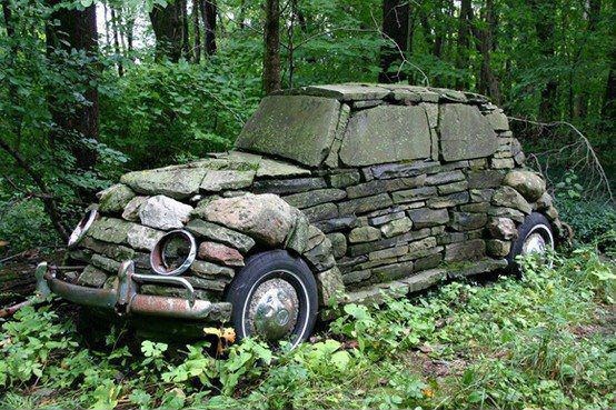 Машина из камней